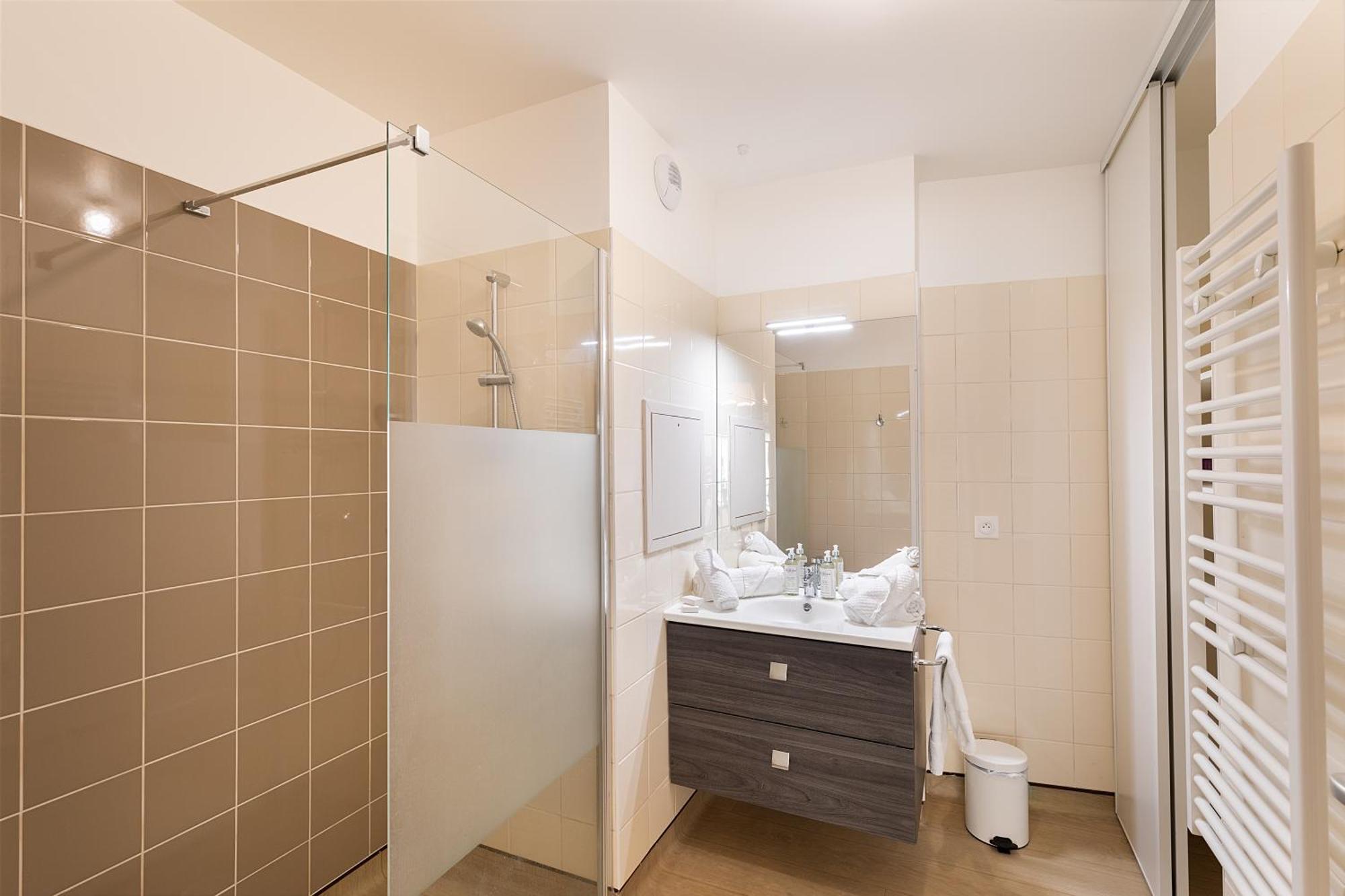 Zenao Appart'Hotels Montreuil Montreuil  Bagian luar foto